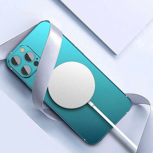 15W Magnetic Wireless Charger Compatible with Magsafe for iPhone 15/14/13/12/11/SE/XS/XR/X/8 Series USB-C White